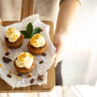 Postre delicioso para ciclistas unas ricas donas de zanahoria sin gluten