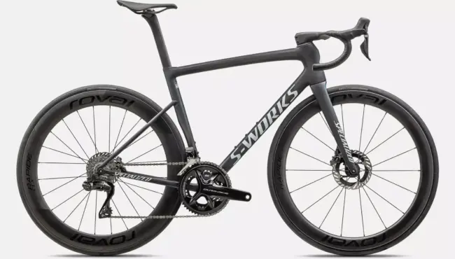 94924 01 TARMAC SL8 SW DI2 CARB METSPHR METWHTSIL HERO scaled