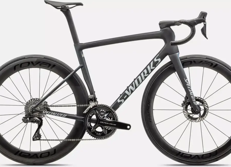 94924 01 TARMAC SL8 SW DI2 CARB METSPHR METWHTSIL HERO scaled