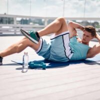 ¿Cuánta agua tomar durante un entreno?