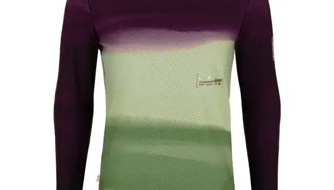 Camiseta mujer ml Terrain mujer Header Caps Day Gobik 1 1200x
