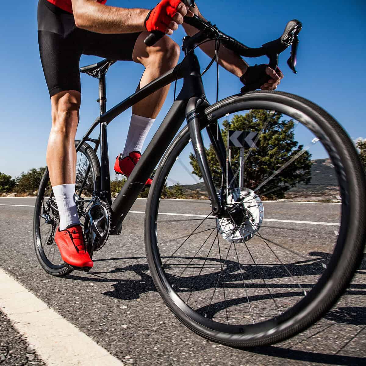 ¿Qué es mejor entrenar por km o por horas?