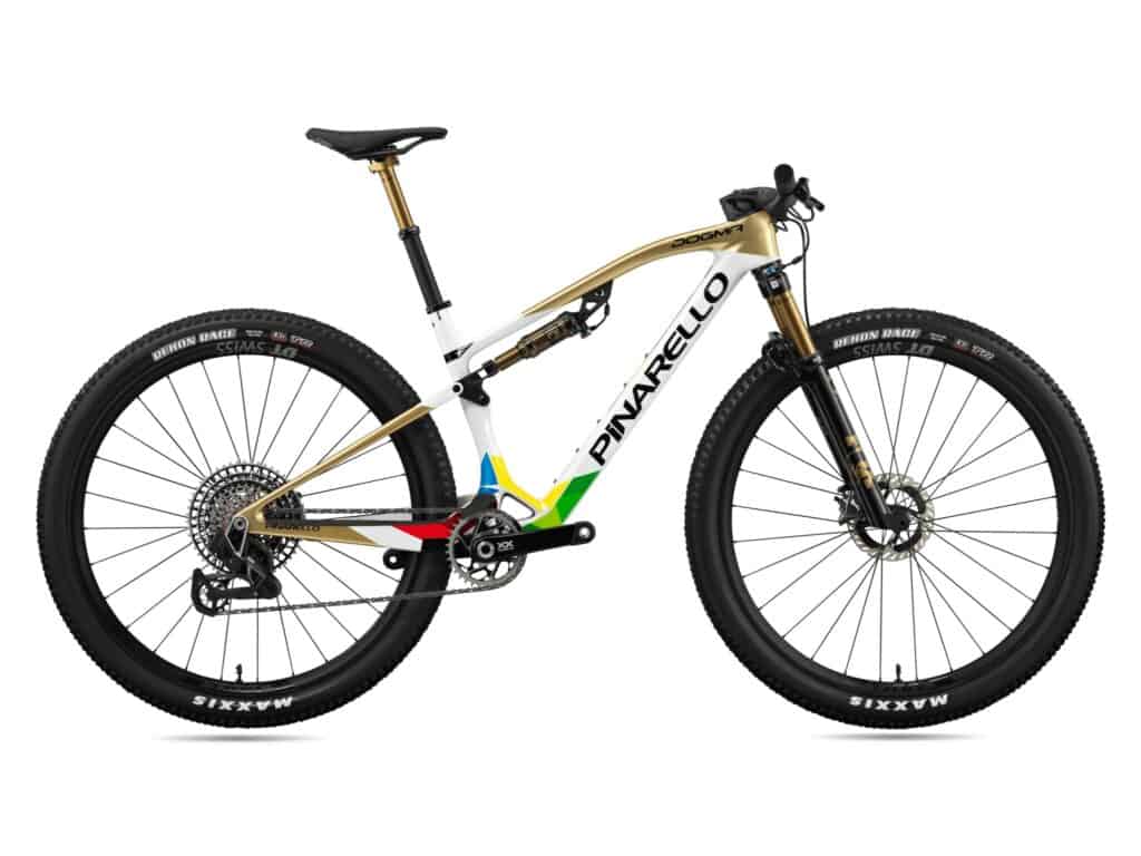 Website hero P25 DOGMA XC G160 XTR DTSWISS ORE31 2048x1535 1