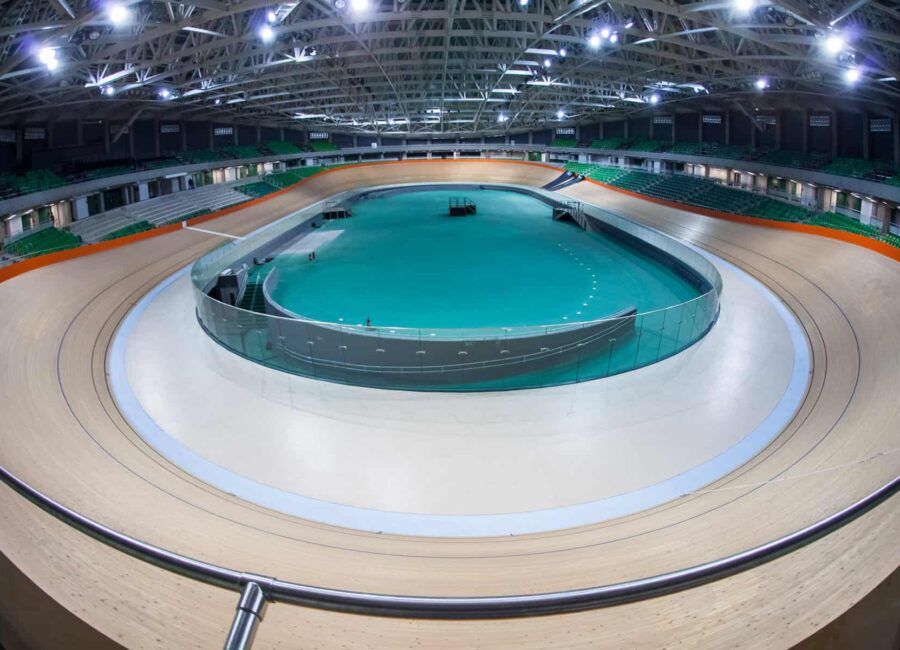 33006129313 d5f2491a18 k