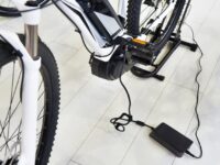 como es el mantenimiento de una bici electrica