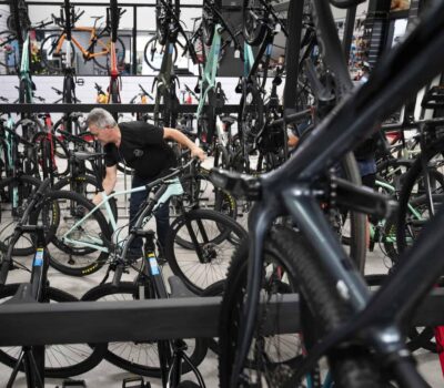 encuentra la mejor seleccion de bicicletas en medina bicis expertos en ciclismo