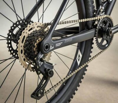 cambio trasero bicicleta monta a