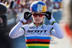 como limpiar las gafas de ciclismo