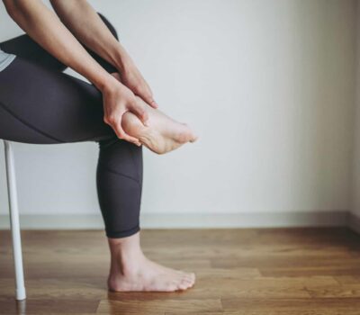 descubre las 3 causas de dolor del tendon de aquiles relacionadas con el ciclismo scaled