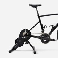 Rodillo Interactivo Decathlon Van Rysel D100: Entrenamiento de Ciclismo en Casa