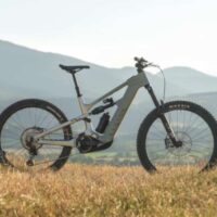 Canyon Strive On: La Revolución Eléctrica en el Enduro