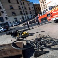 Nuevo acto vandálico sobre estatua de Fede Bahamontes en Toledo: un triste homenaje vandalizado