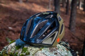 analisis en ruta probamos el fox crossframe pro el casco de xc mas peculiar