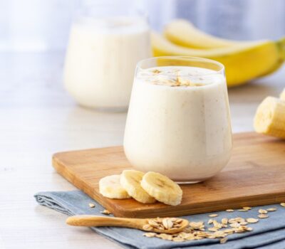 batido de platano con leche antes del entrenamiento receta y beneficios