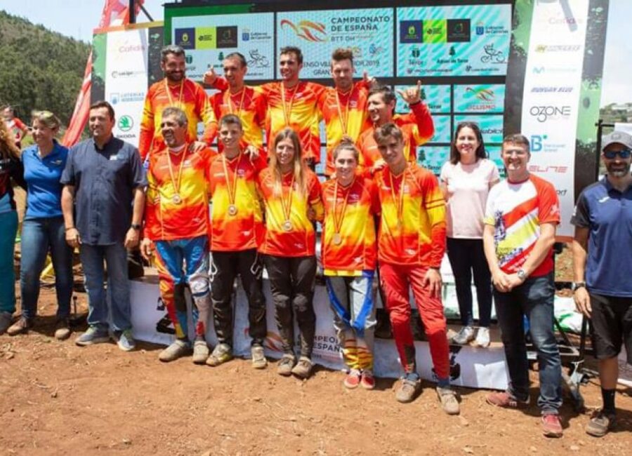 telma torregrosa y alex marin campeones de espana de dh en teror
