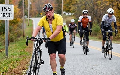 Cómo afecta dejar de entrenar unas semanas en ciclismo