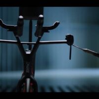 BMC revela su nueva bicicleta Timemachine, enfocada a triatl贸n y legal UCI