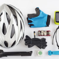 Las cinco herramientas básicas que debe llevar un ciclista