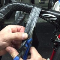 Mecánica cómo poner la cinta de manillar en la bici de carretera