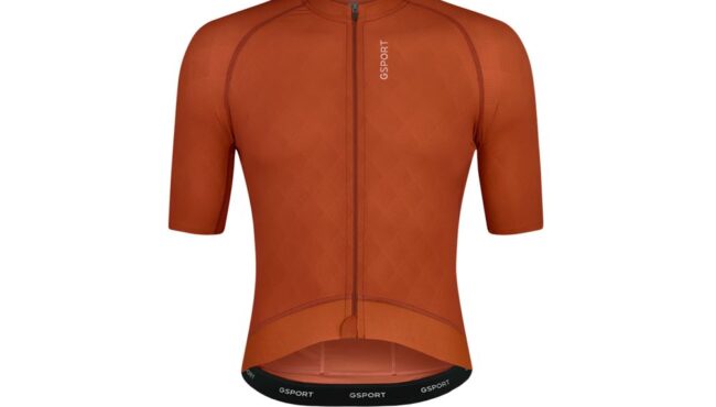 ropa de ciclismo gsport rendimiento y estilo para ciclistas exigentes