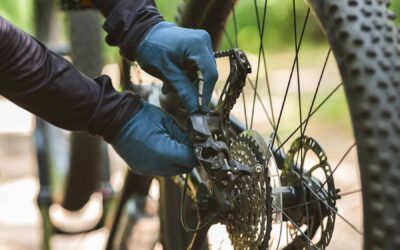 sencillos pasos para desengrasar la cadena en la bicicleta