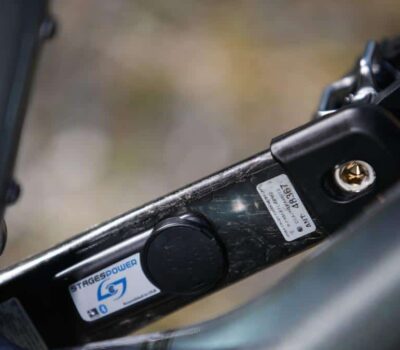 stages cycling ofrece una version en biela de fibra de carbono y presenta la nueva generacion del medidor de potencia