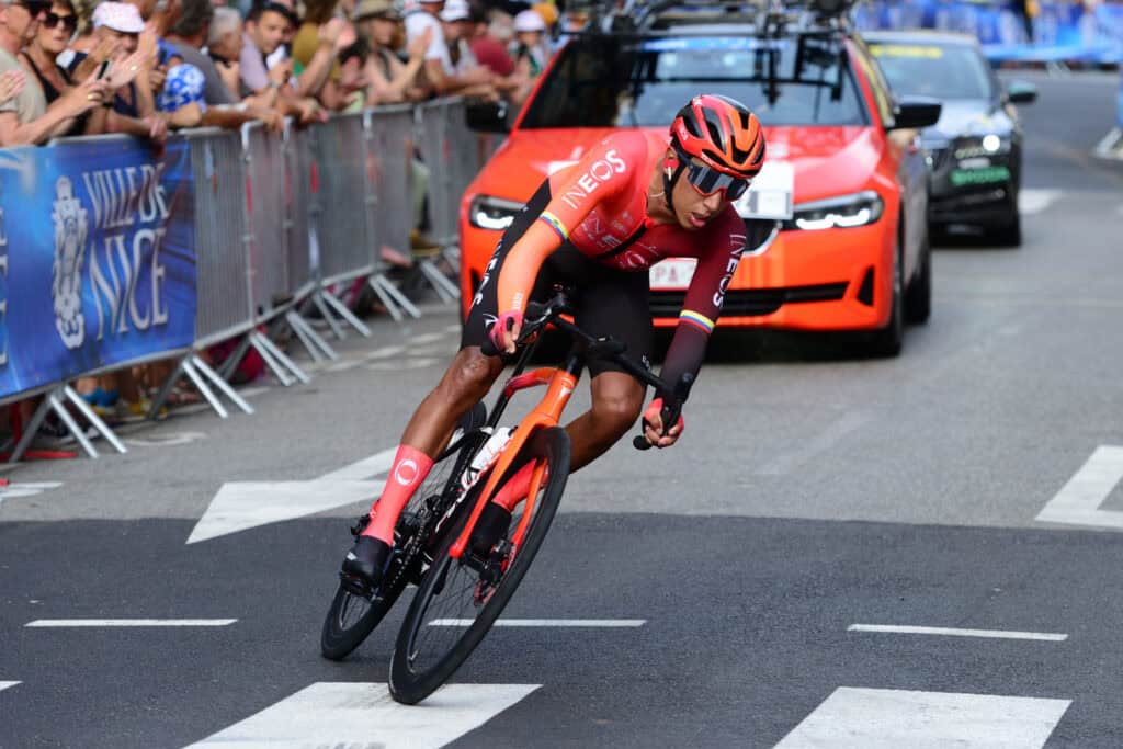 Podría Egan Bernal unirse a Jonas Vingegaard