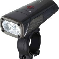 Sigma Buster 1600: Ilumina tus aventuras nocturnas