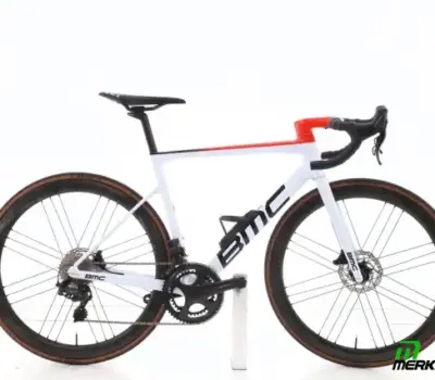 89b7ff0e14e3bdd006962952cce0781b0