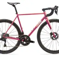Revisión Cinelli Nemo Tig Disc: Una Bicicleta de Carretera de Acero para Conocedores