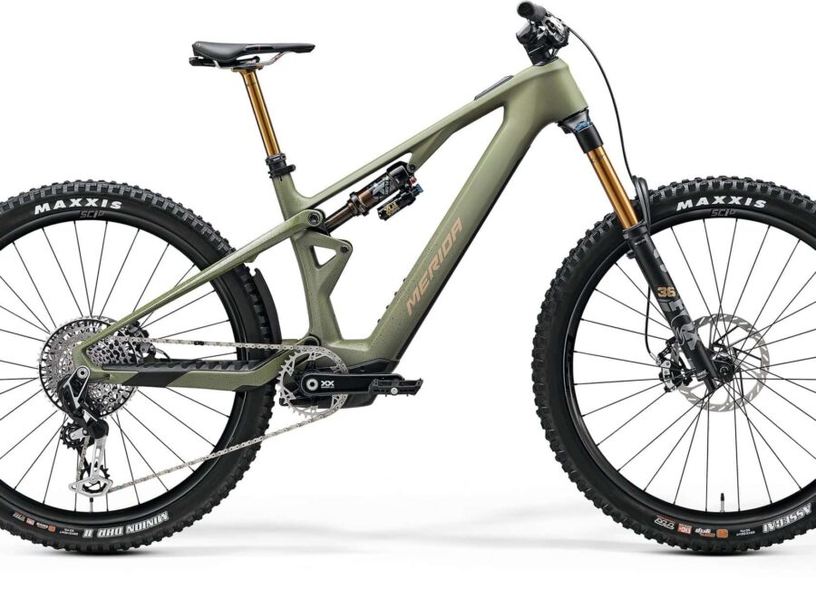 eONE SIXTY SL 10K grnear MY25