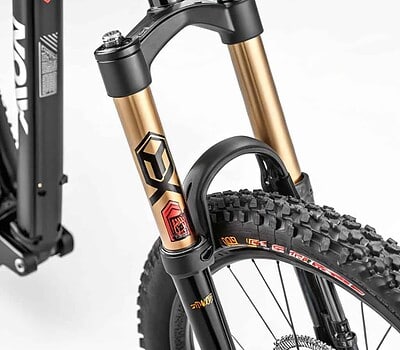 imagen horquilla de una bicicleta de monta a