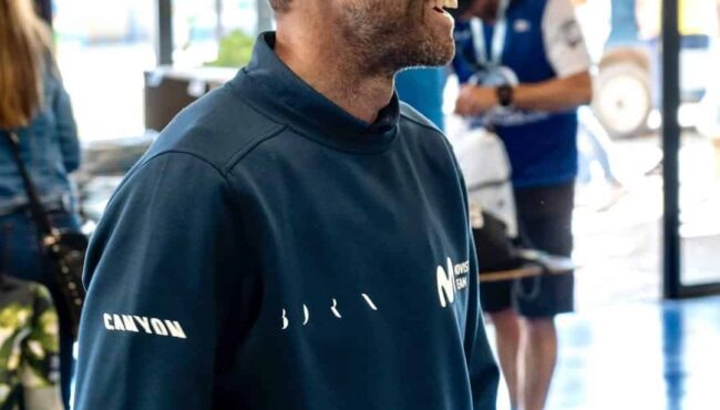 Absolute star of the show. @alejandvalverde x @marchalaindomable @bornlivingyoga @gobik wear MovistarTeamGravelSquad