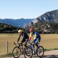 Aleix Espargaró cambia las motos por las bicis: Un año en el Lidl-Trek Continental
