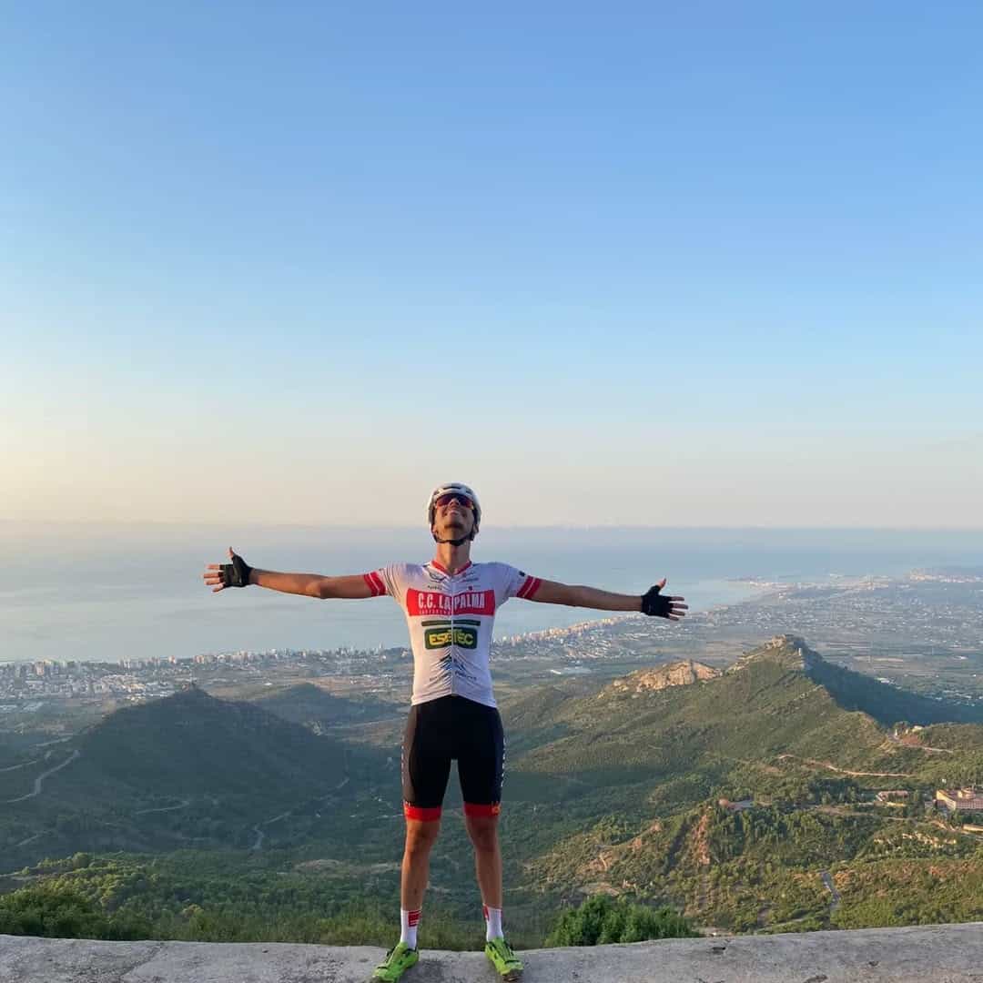 Gonzalo Ariño: El ciclista que pedaleó contra el cáncer y venció