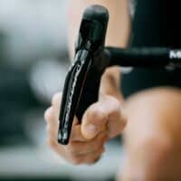 Comparativa Definitiva: Shimano 105 Di2 vs. Ultegra Di2 vs. Dura-Ace Di2 - ¿Cuál es el Grupo Electrónico Perfecto para Ti?