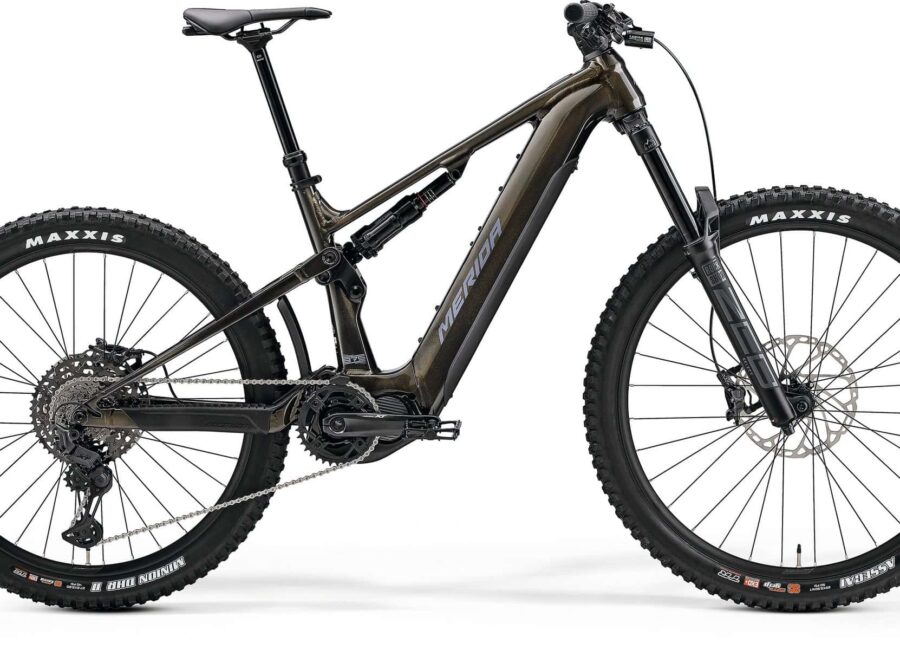 eONE SIXTY 875 gldgry MY24