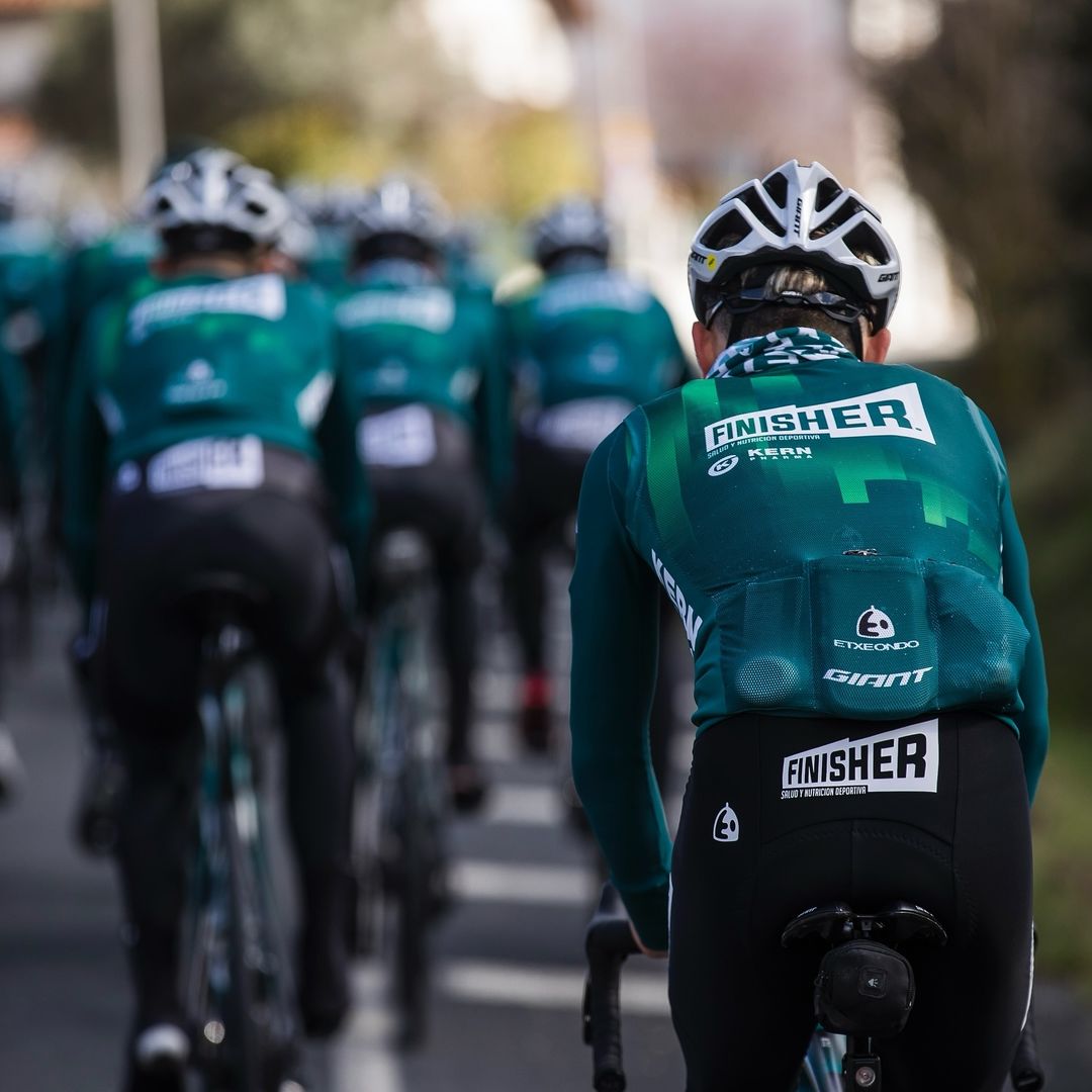 El Equipo Finisher desvela su prometedora plantilla para 2025: Apuesta por la juventud y el talento internacional