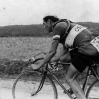 Bernardo Ruiz: Un Siglo de Leyenda y el Primer Español en Conquistar el Podio del Tour de Francia