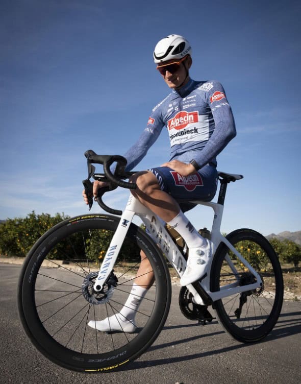 Pirelli y Alpecin-Deceuninck 
