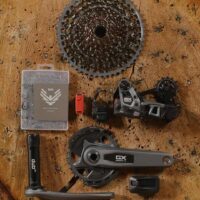 Comparativa Definitiva de Grupos MTB SRAM Eagle: ¿Cuál es el Ideal para Ti? (2025)