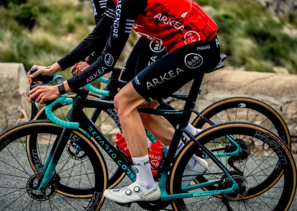 Bianchi Oltre RC: La bicicleta Aero del Equipo Arkéa-B&B Hotels