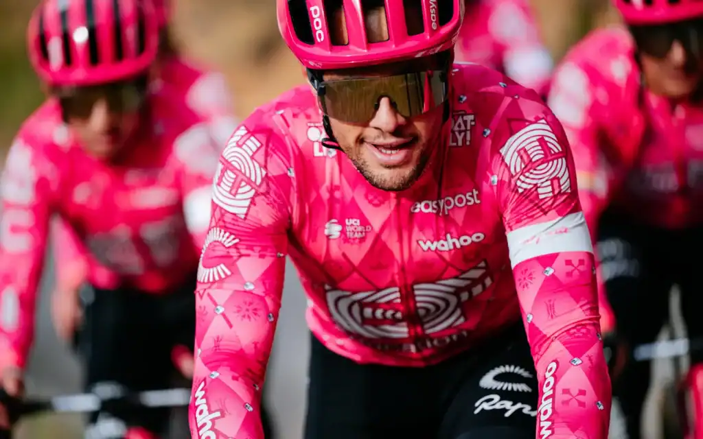 Maillot Oficial de EF Education-EasyPost 2025