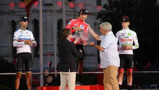 homenaje Jesus Lorono