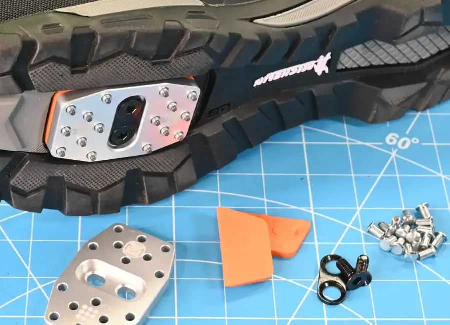 iNVRSSPDblueBG23128 3128 1800x1800