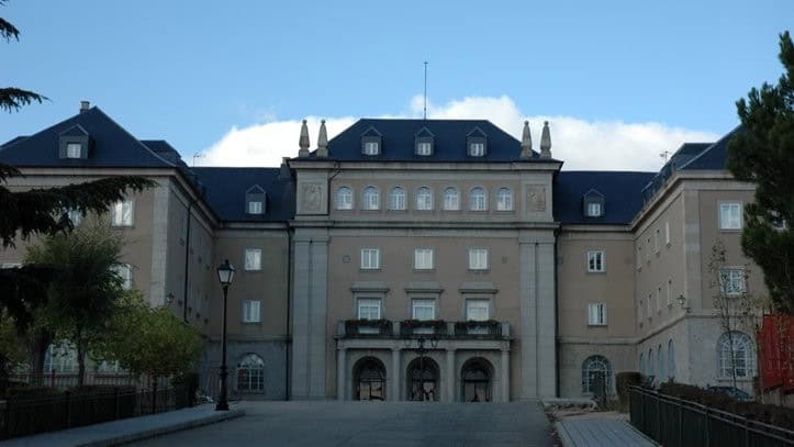 Concentración específica y de rendimiento en Ávila del Technosylva Maglia Bembibre Cycling Team
