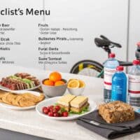 El Menú de un Ciclista Profesional en Competición: Combustible para la Victoria