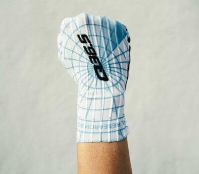 q36 5 research scientist gloves