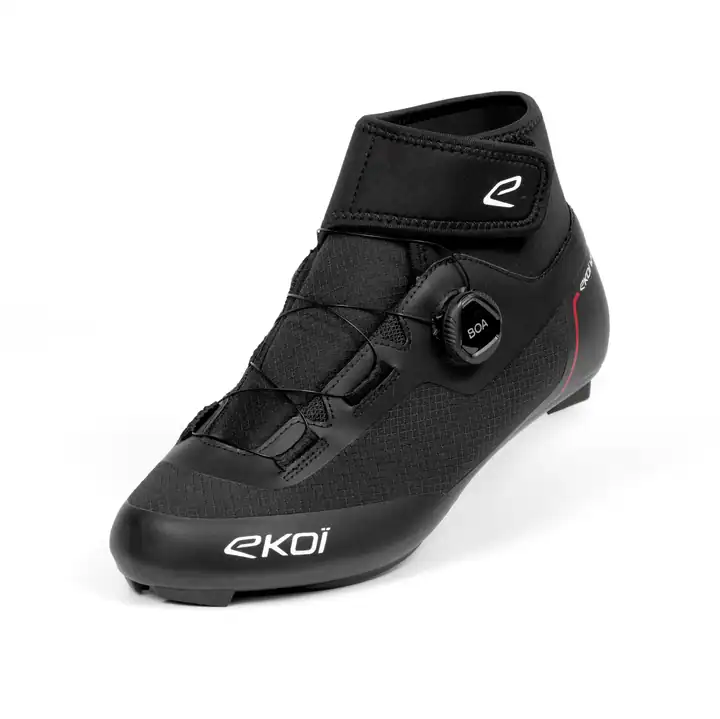 Zapatillas de Ciclismo Ekoi: Rendimiento, Innovación y Estilo Francés en tus Pies