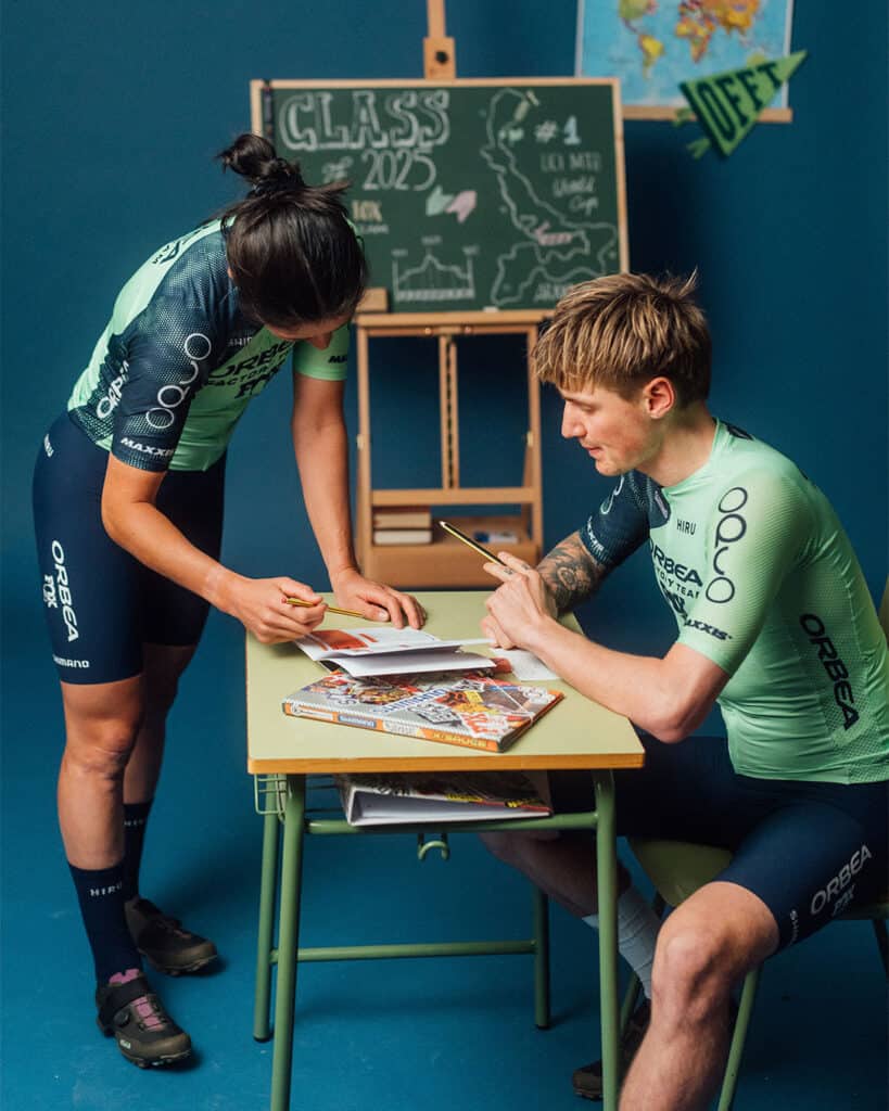 Equipación del Orbea Fox Factory Team